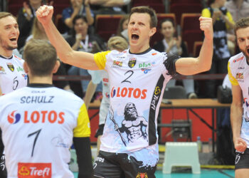 Nie był pierwszym wyborem, a w Gdańsku miał się tylko odbudować. Wojciech Grzyb został jednak na stałe