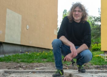 W kilku słowach o prof. Przemysławie Łopacińskim, malarzu, rysowniku, wykładowcy i kuratorze