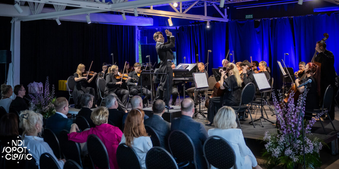 „Zawód kompozytor”. Między pasją a menedżerską codziennością