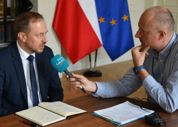 Co z pieniędzmi na drogi w związku z budową elektrowni jądrowej? Pełnomocnik rządu odpowiada