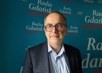 Prof. Piotr Widłak z GUMed: Chorujący uczestnik badań klinicznych nigdy nie jest pozbawiony leczenia. Zawsze je otrzymuje