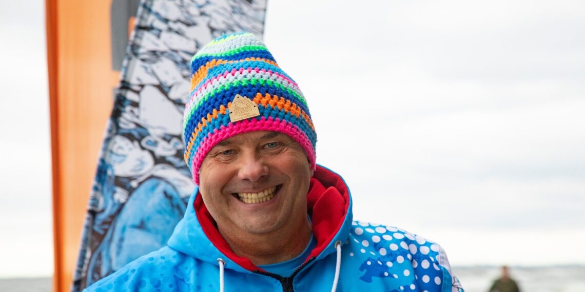 Rugbysta, pływak ekstremalny, pasjonat wyzwań. Piotr Biankowski gościem „Jestem z Pomorza”