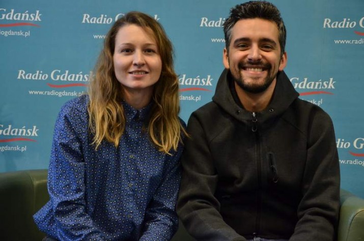 Piosenkarka na macierzyńskim nagrała kolorową płytę. Agaty Świętoń naprawdę dobrze się słucha