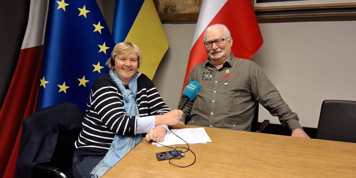 Lech Wałęsa nie pojedzie na pogrzeb papieża. „To jest zbyt skomplikowane jak na mój wiek”