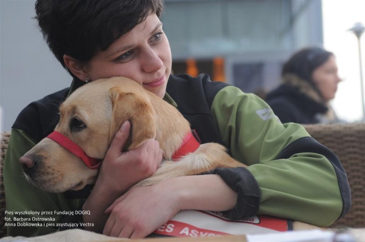 Vectra – pies, który potrafi zadzwonić na pogotowie ratunkowe, zasługuje na dobrą starość