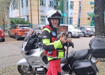 „Pierwsza pomoc jest niechcianym dzieckiem”. Rozmowa z ratownikiem drogowym o bezpieczeństwie