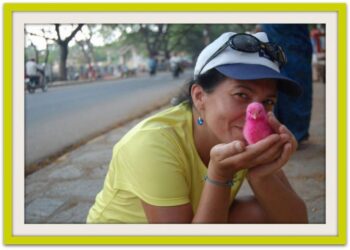 Romantyczna opowieść o tym jak dwoje podąża jednym śladem (jednośladem) do Indii