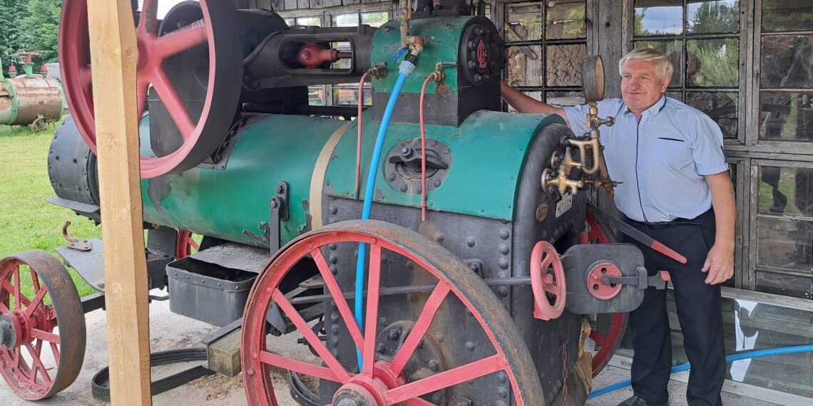 Zapukaliśmy do królestwa kaszubskiego miłośnika motoryzacji. W kolekcji ma prawdziwe skarby