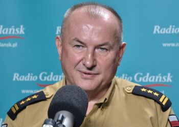 Komendant wojewódzki PSP: „Strażacy walczą z powodzią ponad 20 godzin na dobę”