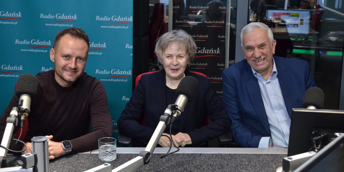 Nowy program dopłat do aut elektrycznych. „To sztuczne regulowanie rynku”