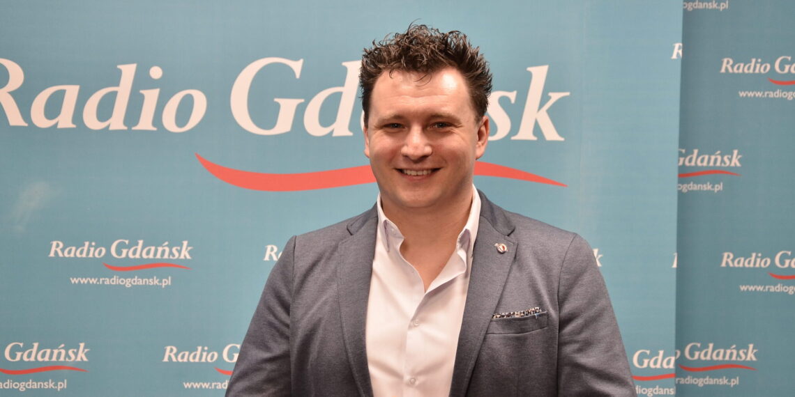 Mamy nowoczesne szpitale, ale brakuje w nich miejsc. Lekarz: „Oddziały są aktualnie pełne”