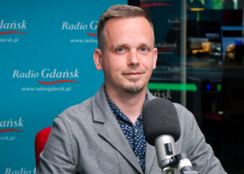 „Mówią głosem młodych ludzi i przez medium młodych ludzi” – ekspert o Mentzenie i Zandbergu