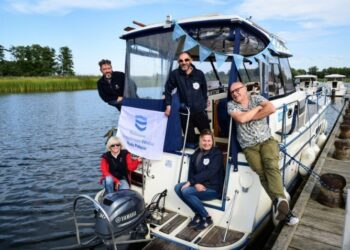 Aktywni Błękitni czyli edukacja ekologiczna prowadzona przez Wody Polskie