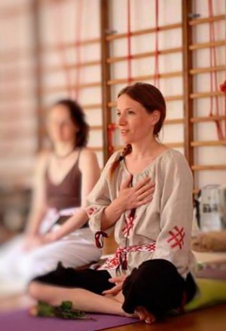 Gaya Bożek jedna z nielicznych w Polsce instruktorek Słowiańskiej Gimnastyki Kobiet