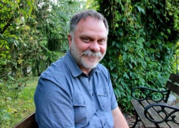 Czy okruch wielkości ziarna piasku może zabić? Rozmowy w oczekiwaniu na sierpniowe spadające gwiazdy