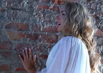 Piosenkarka Joanna Krupska-Gorczyca o muzyce, która jest życiem i 200 koncertach rocznie