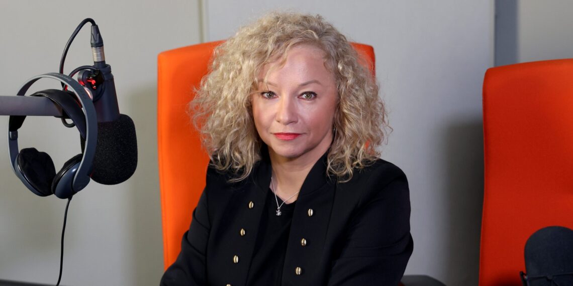 Rządowe wsparcie dla ofiar przemocy domowej. Katarzyna Kotula: „Do województwa pomorskiego trafi blisko 400 tys. zł”