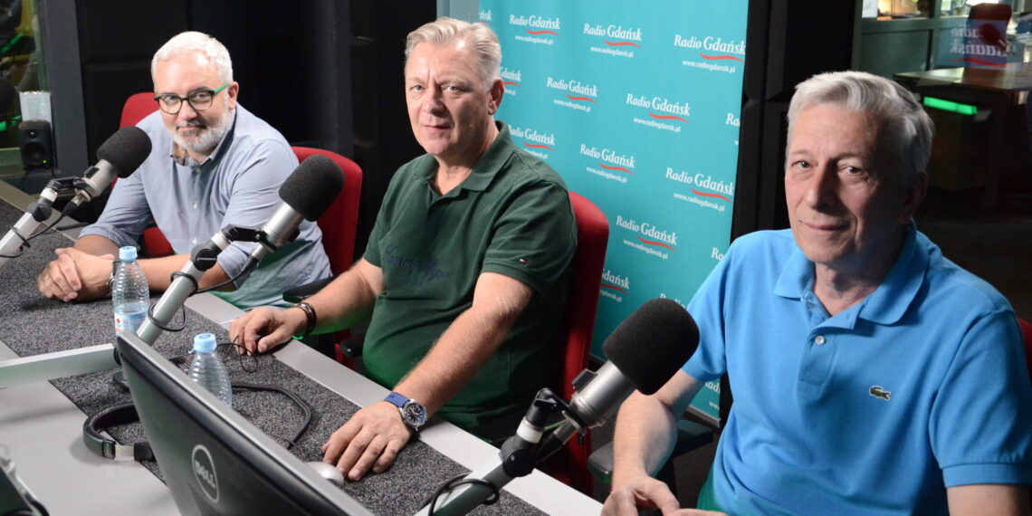 Mieszkania drożeją, a część z nich stoi pusta. Specjaliści komentują