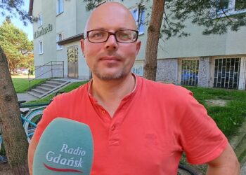 Łukasz Bosowski z Rowerowej Gdyni: kaski dla użytkowników urządzeń z silnikiem, nie dla rowerzystów