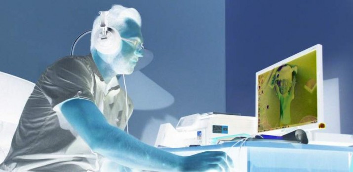 Schizofrenia pozwala mi robić muzykę – cZAs szokuje wyznaniem