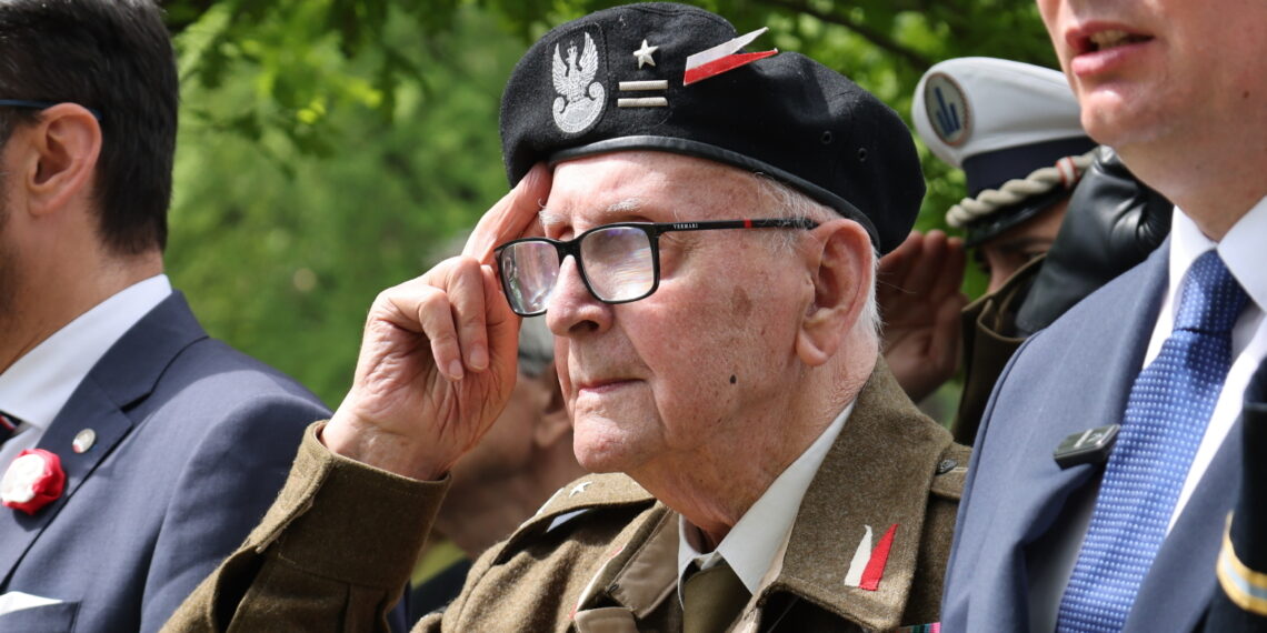 Major Dąbrowski wspomina wyzwolenie Bolonii. „My chcieliśmy, my byliśmy ochotnikami”