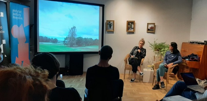 „Czytanie wody: Wisła” Biegowy projekt poetki – od źródła do ujścia królowej polskich rzek