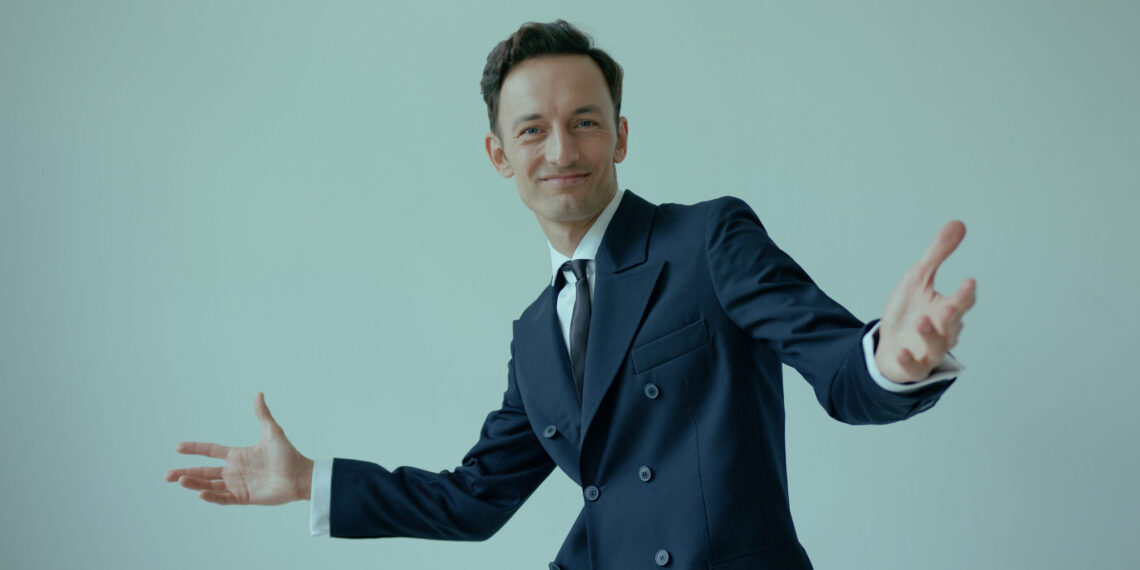 W Gdyni przeniesiesz się do… Paryża. „Francja elegancja” w Teatrze Muzycznym