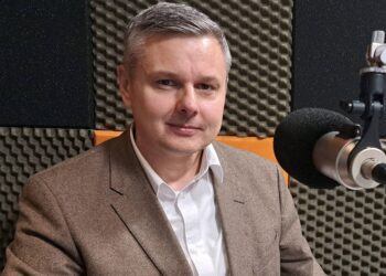 Sezon polowań zbiorowych rozpoczęty. Łowczy Okręgowy: „Możemy natknąć się w lesie na myśliwych”