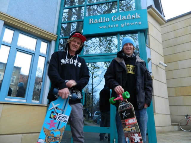 Olek i Maciek Lewandowscy – 16 desek w starym T3…