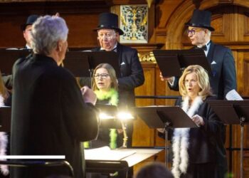 „Zimy żal”, czyli koncert Polskiego Chóru Kameralnego z piosenkami Wasowskiego i Przybory