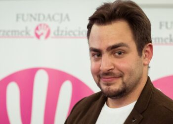 Człowiek pełen empatii i potrzeby pomagania. Przemek Szaliński gościem „Jestem z Pomorza”