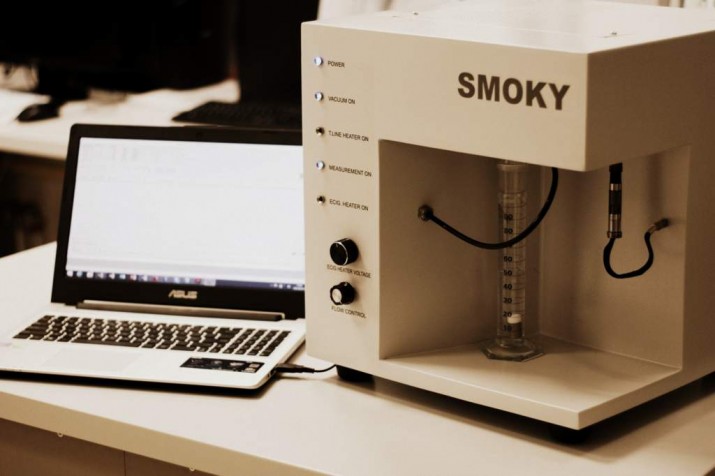 Dziki rynek e-papierosów powoli się cywilizuje. Pomagają w tym badacze z Gdyni