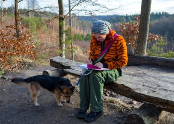 Z Salcią Hałasozmowa o końcu świata i sensie edukacji przyrodniczej
