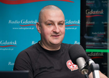 Zatonięcie motorówki w Zatoce Gdańskiej. Dyrektor SAR ujawnia szczegóły akcji ratunkowej