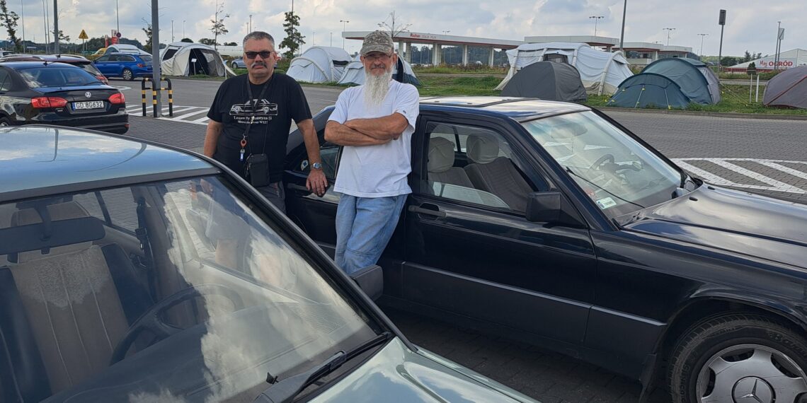 „Bez gwiazdy nie ma jazdy”. Czar i magia zabytkowych Mercedesów 190