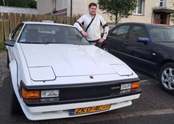 Miłość niejedno ma imię. Motoryzacyjny klasyk bohaterem „Autocooltury”