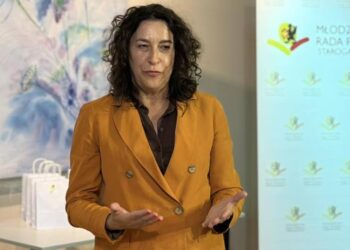 Młodzi też mają głos! Młodzieżowa Rada Powiatu Starogardzkiego świeci przykładem. Starosta: „To fantastyczna organizacja”