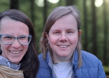 Naucz się słuchać świata. Audionomia zaprasza na spacery dźwiękowe