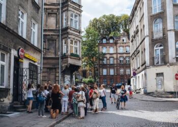 Alternatywne spacery po Gdańsku – warto wybrać się na wycieczkę z lokalnym przewodnikiem