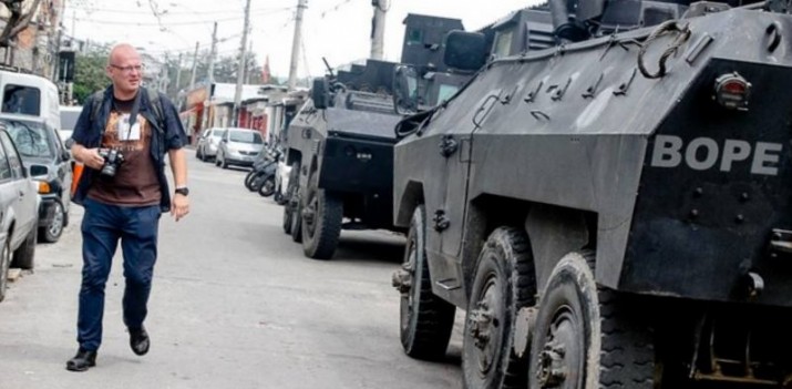 W Rio jest aplikacja na telefon, która informuje o strzelaninach – Codziennie jest ich dziesięć – opowiada gdański reporter