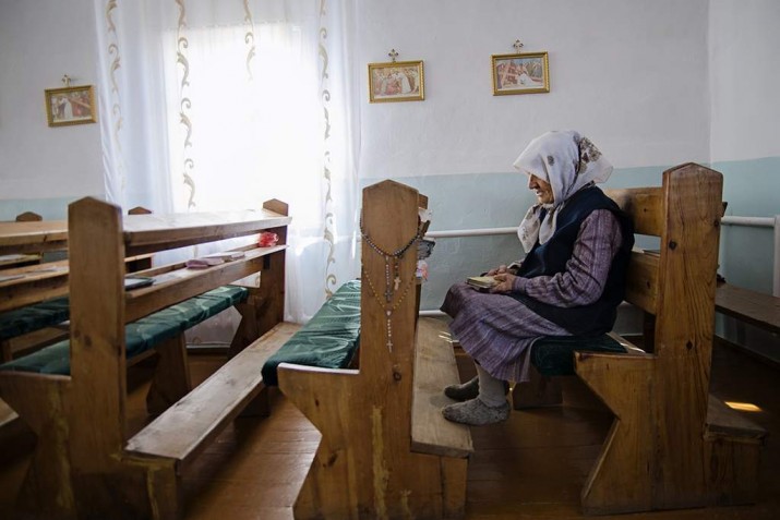 „Płakałam razem z babciami” – samotna kobieca podróż śladami Polaków do Kazachstanu