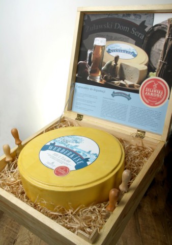 W podcieniowym domu fotografa można poznać smak żuławskiego sera.