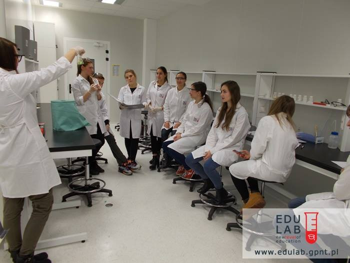 Natalia Kujawska – EduLab miejce dla pasjonatów chemii