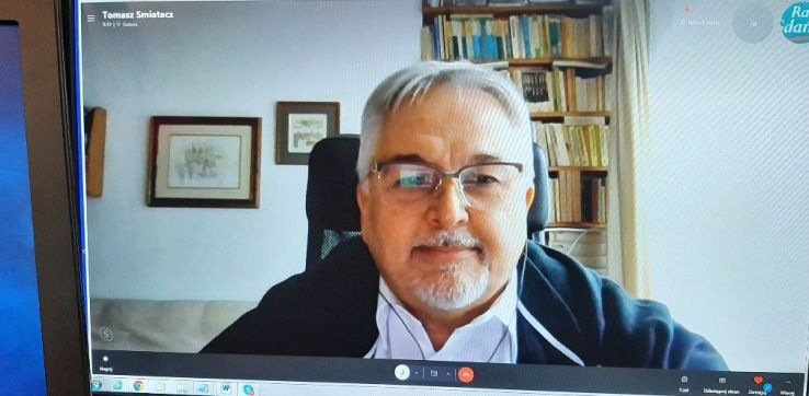 Prof. Smiatacz: Uzyskanie odporności populacyjnej w przypadku koronawirusów jest trudne