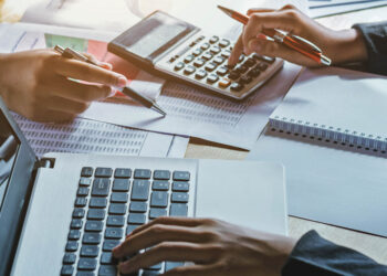 Edukacja finansowa w Polsce okiem eksperta: „Dosyć niski poziom i brak wiedzy praktycznej”