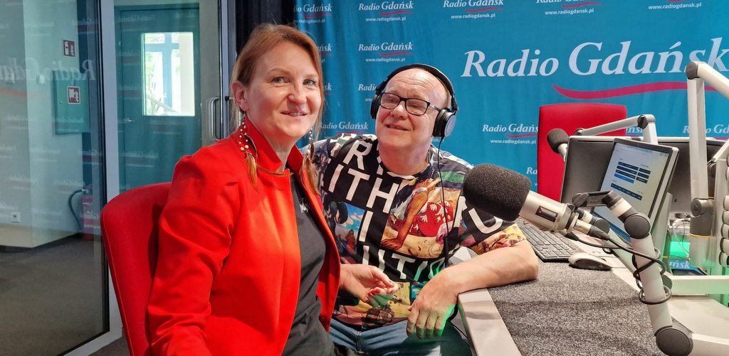 Tu zaszła zmiana, Pani pyta Pana. Spotkanie z Julią Łaszkiewicz