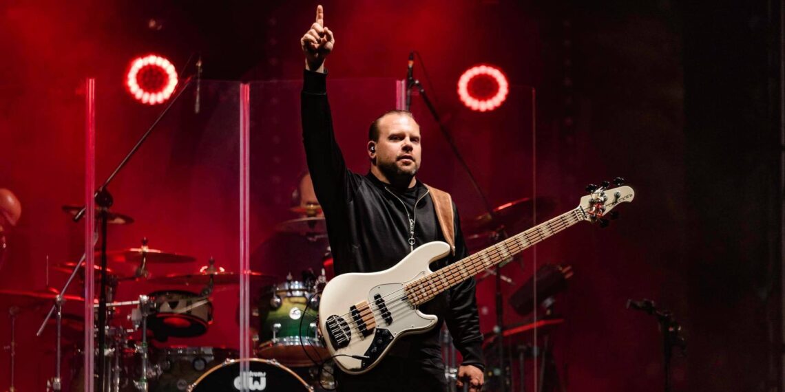 Karol Kozłowski, członek grupy Kombi Łosowski, w audycji „Jestem z Pomorza”