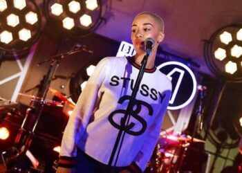 Reflektory z Gdyni podbiły największe sceny muzyczne. W ich świetle śpiewali Ed Sheeran i Sting