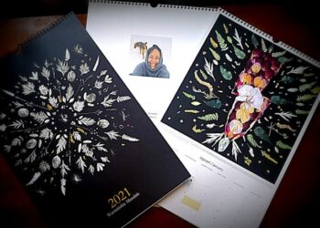 Kalendarz na rzecz psów, mandale dla ludzi i życiowe eksperymenty artystki