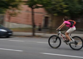 Wieczorowa Szkoła Rowerowa powstała w Gdyni i zaprasza dorosłych do udziału w zajęciach